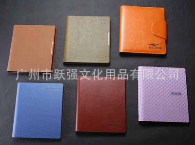 精致生活，记录每一刻 五金装饰细腻油边高档仿皮活页笔记本